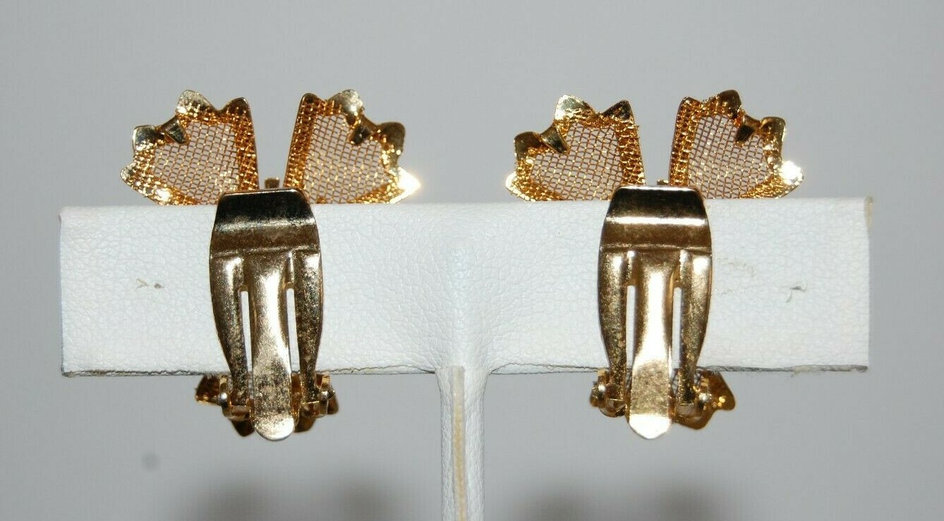 ELEGANT VTG COUTURE GOLDEN MESH FLOWER RAINBOW RHINESTONE STATEMENT CLIP EARRING