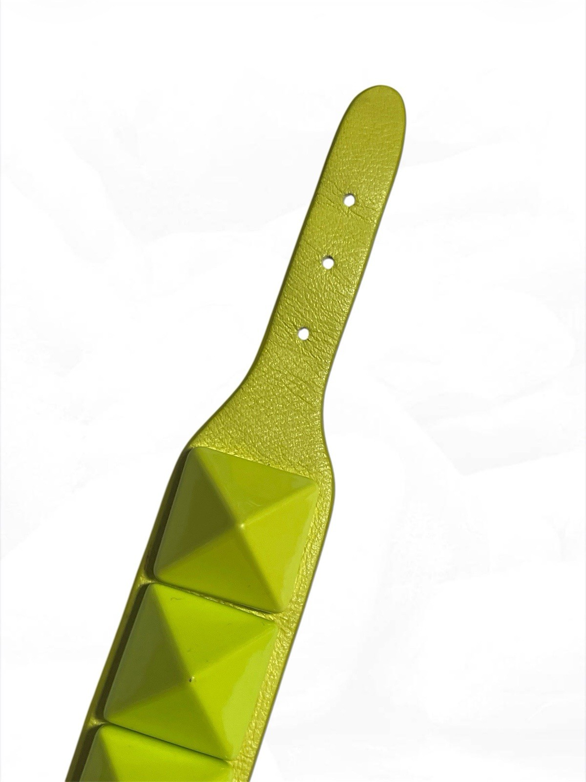 VALENTINO GARAVANI Rockstud Bracelet in Fluorescent Green Leather