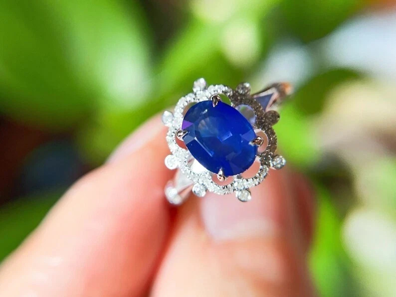 4.70Ct Oval Cut Natural Tanzanite & Diamond Solid 14K White Gold Engagement Ring