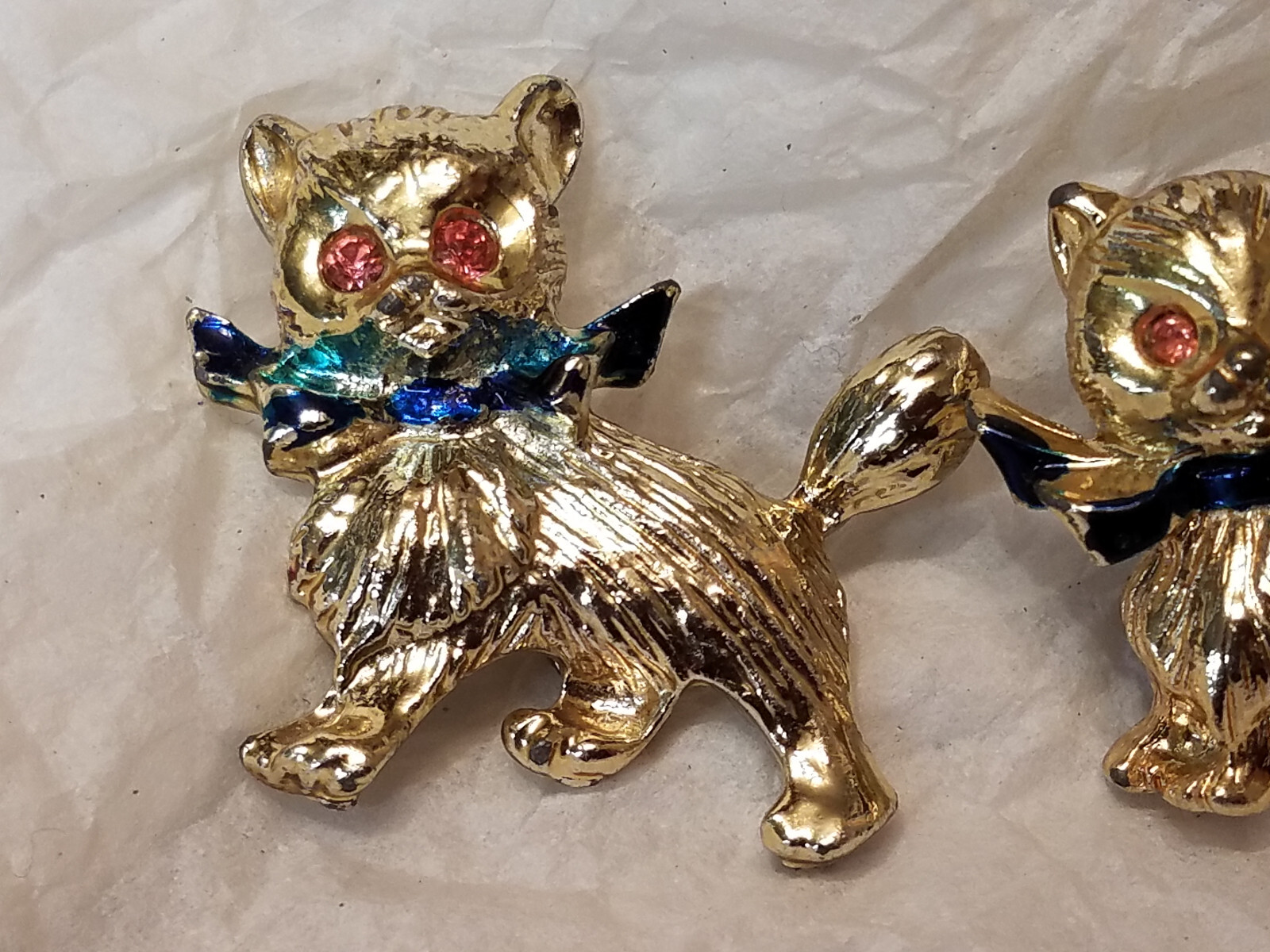 Lot of 2 Miniature Vintage Cats Christmas Brooch about 1 inch each