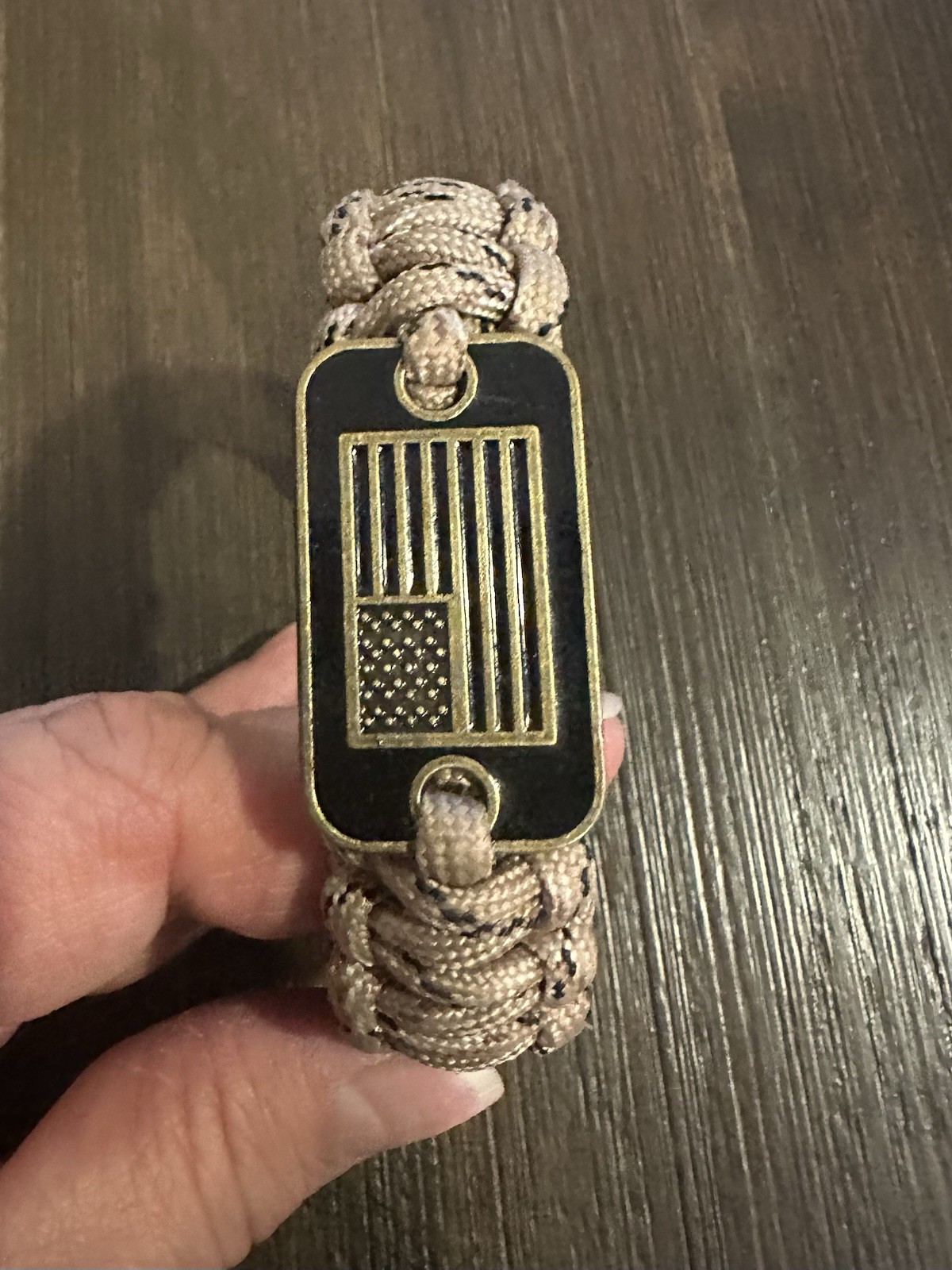 The Hero Company Desert Camo Paracord Tactical Bracelet with Bronze USA Flag