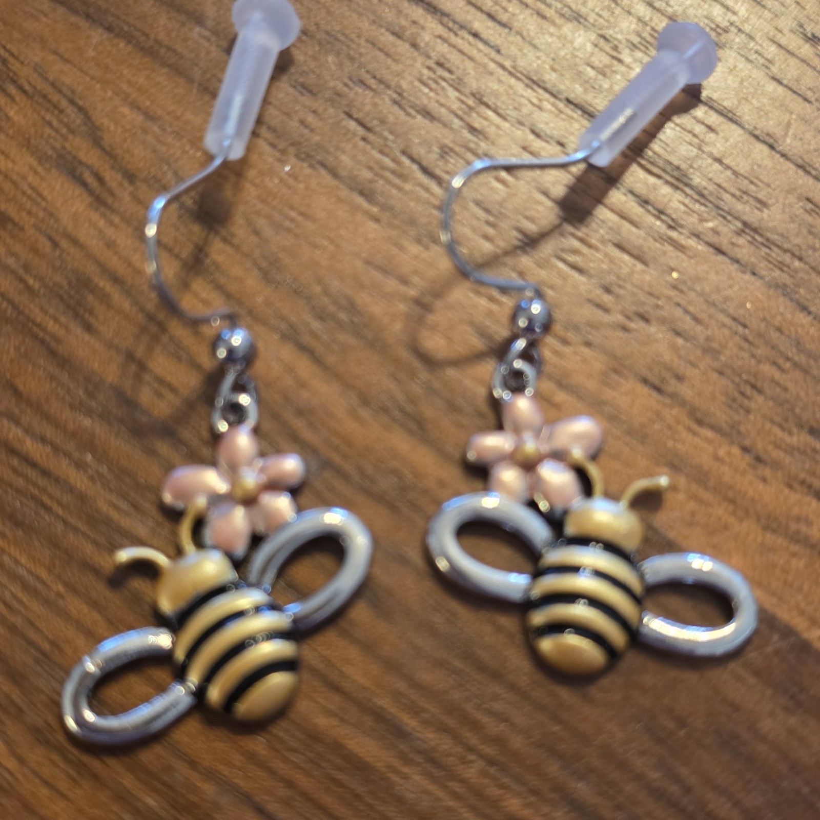 Bumble BEE EARRINGS. SMALL AND LIGHTWEIGHT. HOOKS. GREAT FOR BIRTHDAY GIFTS