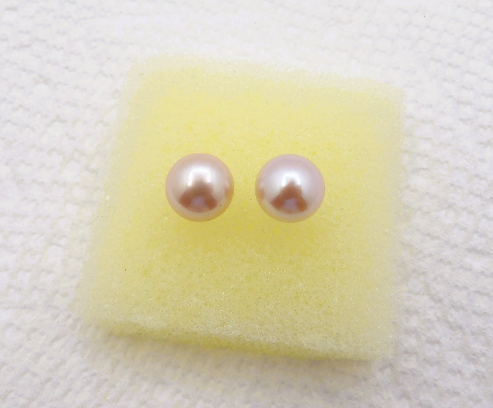 9.7 MM ONE PAIR Natural Pastel Button Genuine Freshwater Pearl Earrings ER036#3