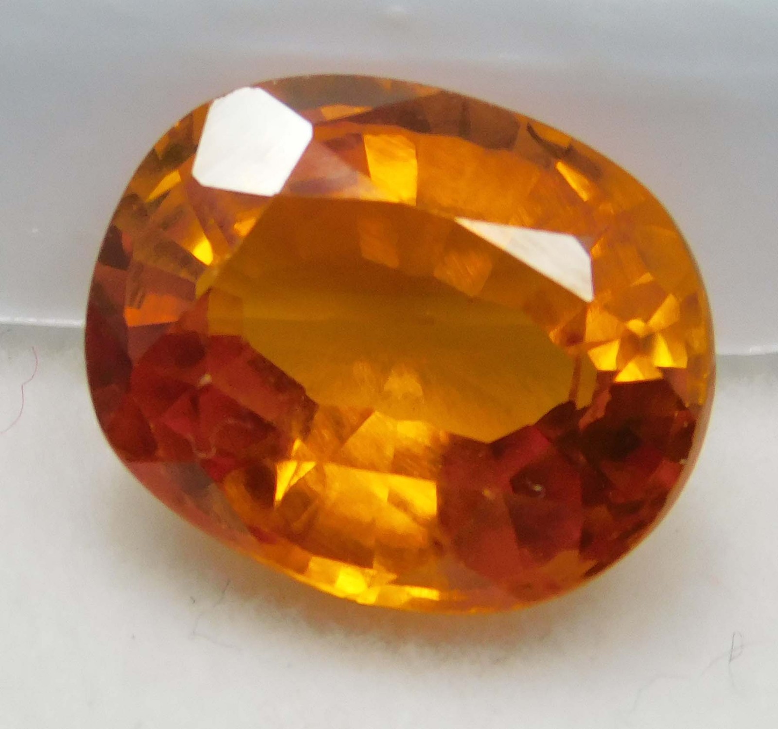 Fire Orange Sapphire CERTIFIED 11.3 Ct Natural Oval Cut Sparkling Loose Gemstone
