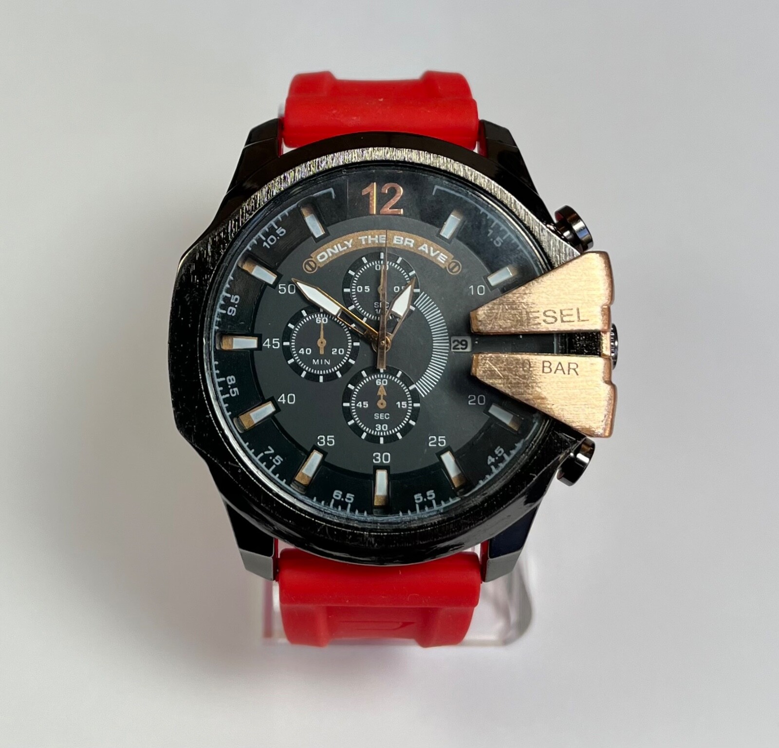 Diesel YF-158 WATCH 10 Bar Only The Brave Red Black New Battery