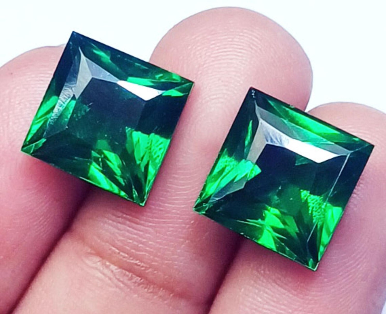 18+ Ct Square Cut Natural Green Garnet Certified Pair Loose Gemstone ~~ PG12