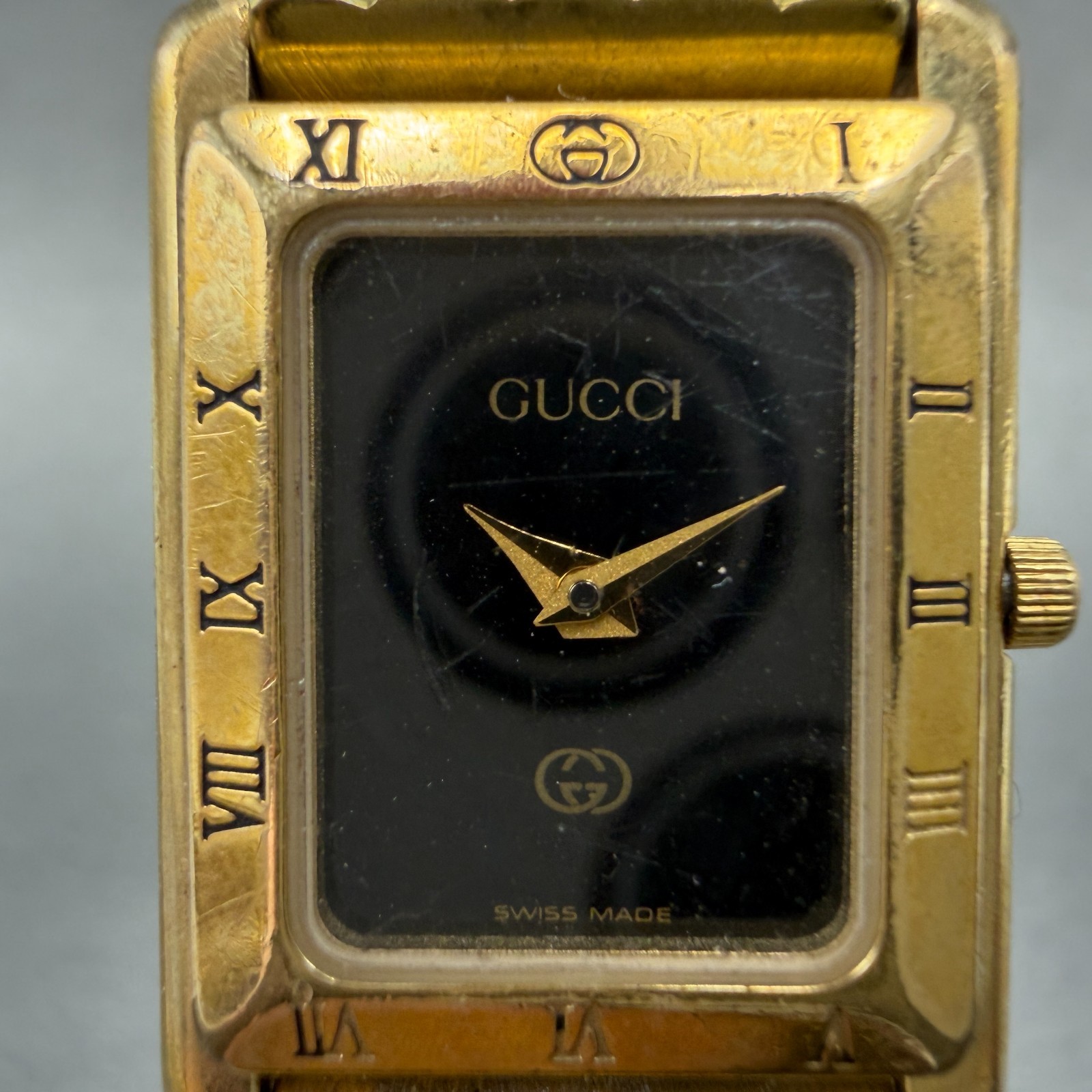 Gucci 4200L Tank Watch Women 21mm Black Dial Gold Tone Rectangle New Battery