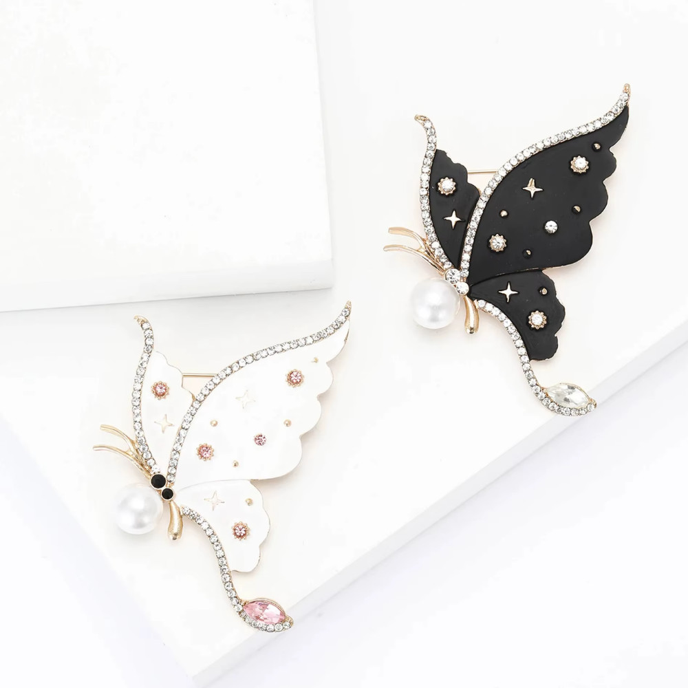 Vintage Style White Enamel Butterfly Brooch Gold Tone Crystal Rhinestone Pin