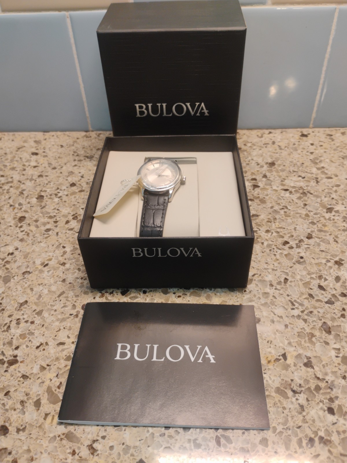 Brand New Working Bulova Corporate Collection Ladies Wristwatch 96T58 *READ*