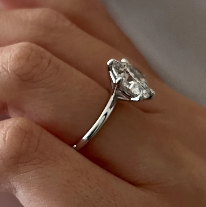 IGI 7Ct Round-Cut EF/VS1 Lab Grown Diamond Solitaire Wedding Ring Platinum 950
