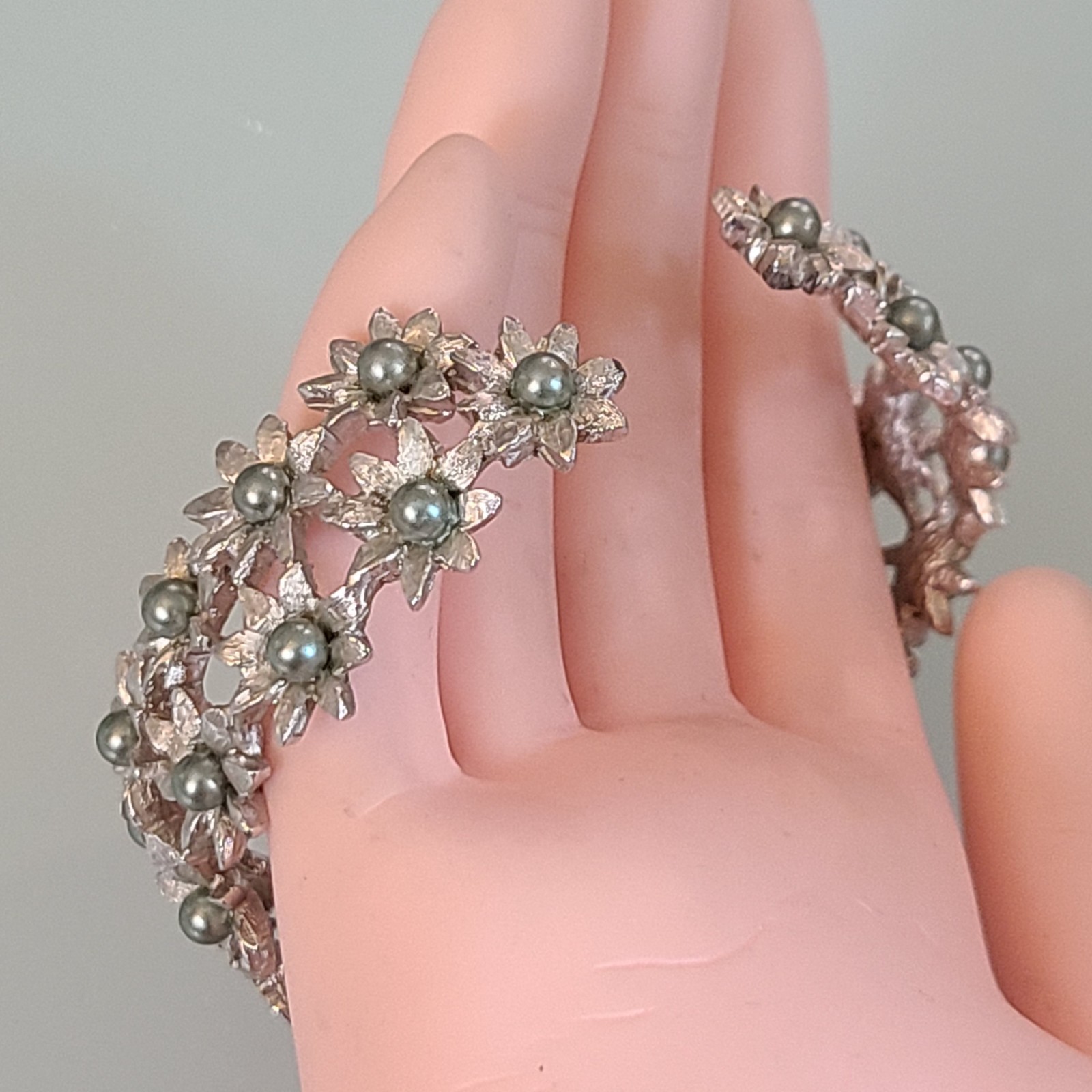 Vintage Marboux BOUCHER Floral Clamper Bracelet Necklace Set Grey Green Pearl