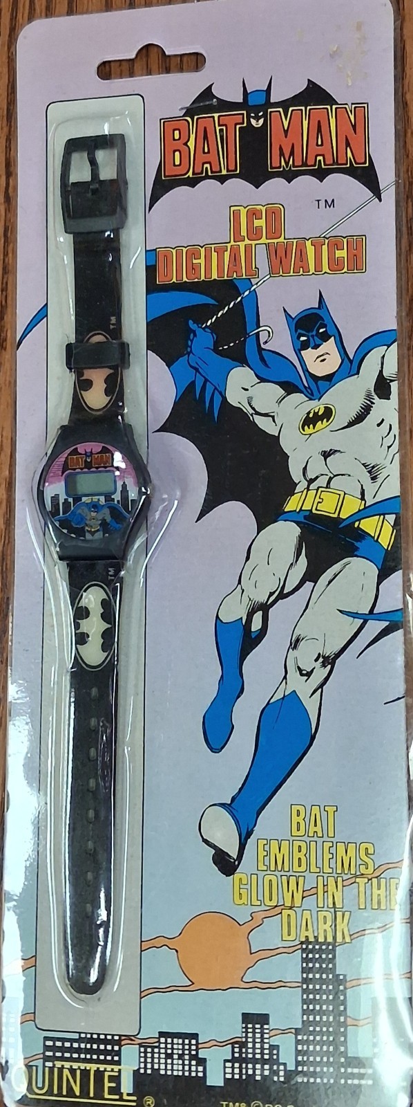 Quintel Classic Bat Man LCD Digital Watch 1989 V102 plastic strap children’s