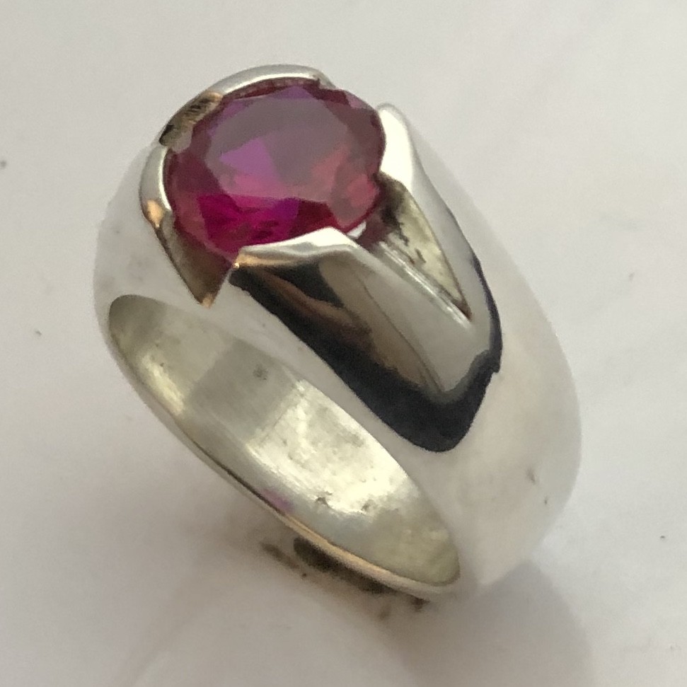 MJG STERLING SILVER MEN’S RING.V GROOVE 10MM LAB RUBY PRONG SET. SIZE 10