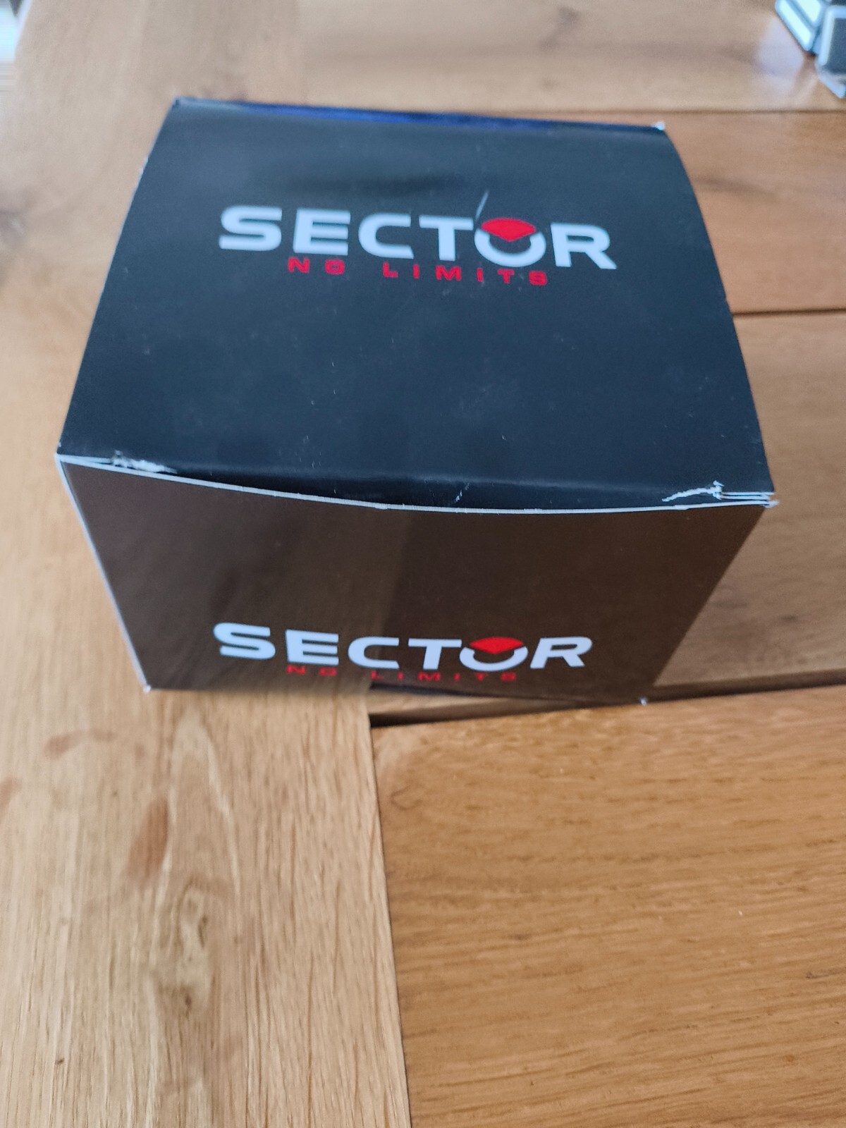SECTOR no limits watch box *New in box
