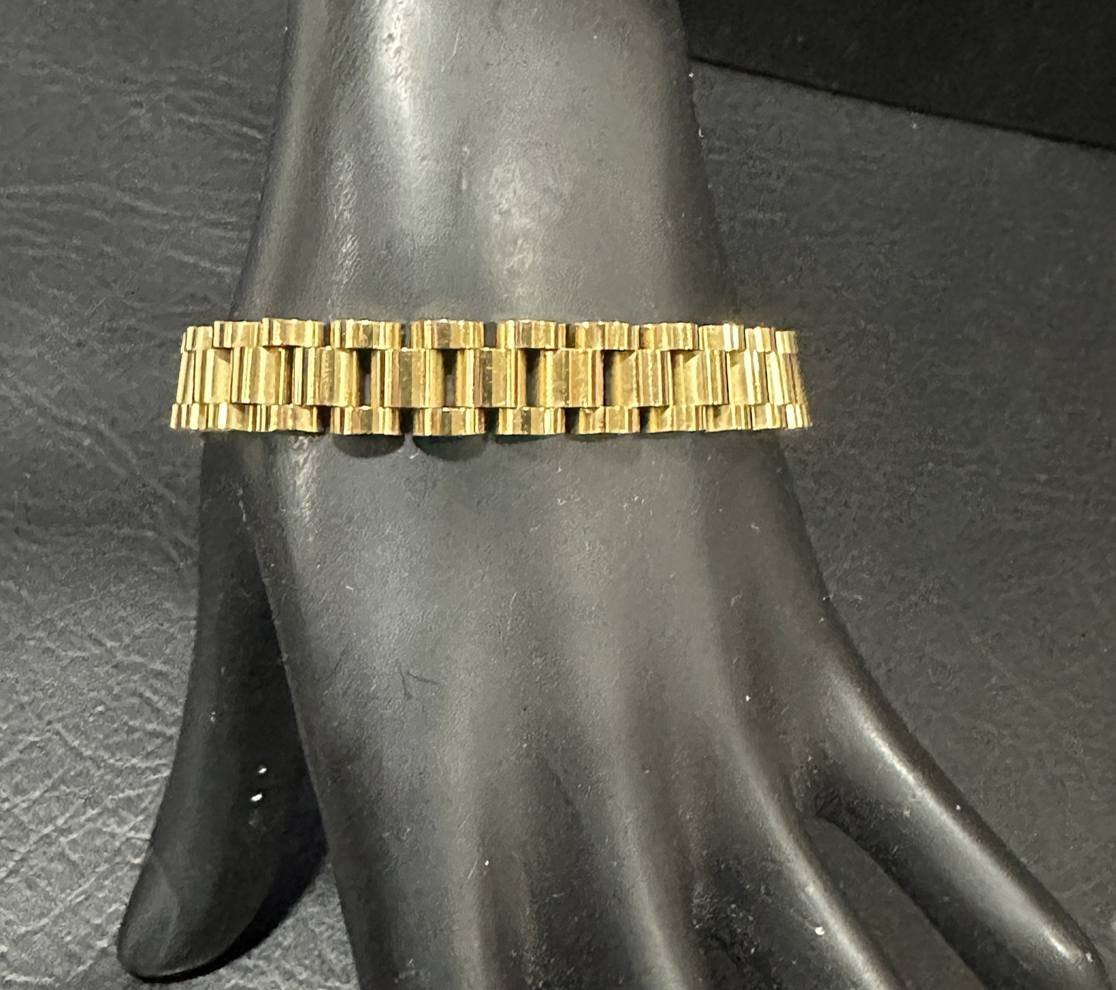 Stainless Steel Gold Tone Watch Style Link Bracelet Stackable Sz 6.75