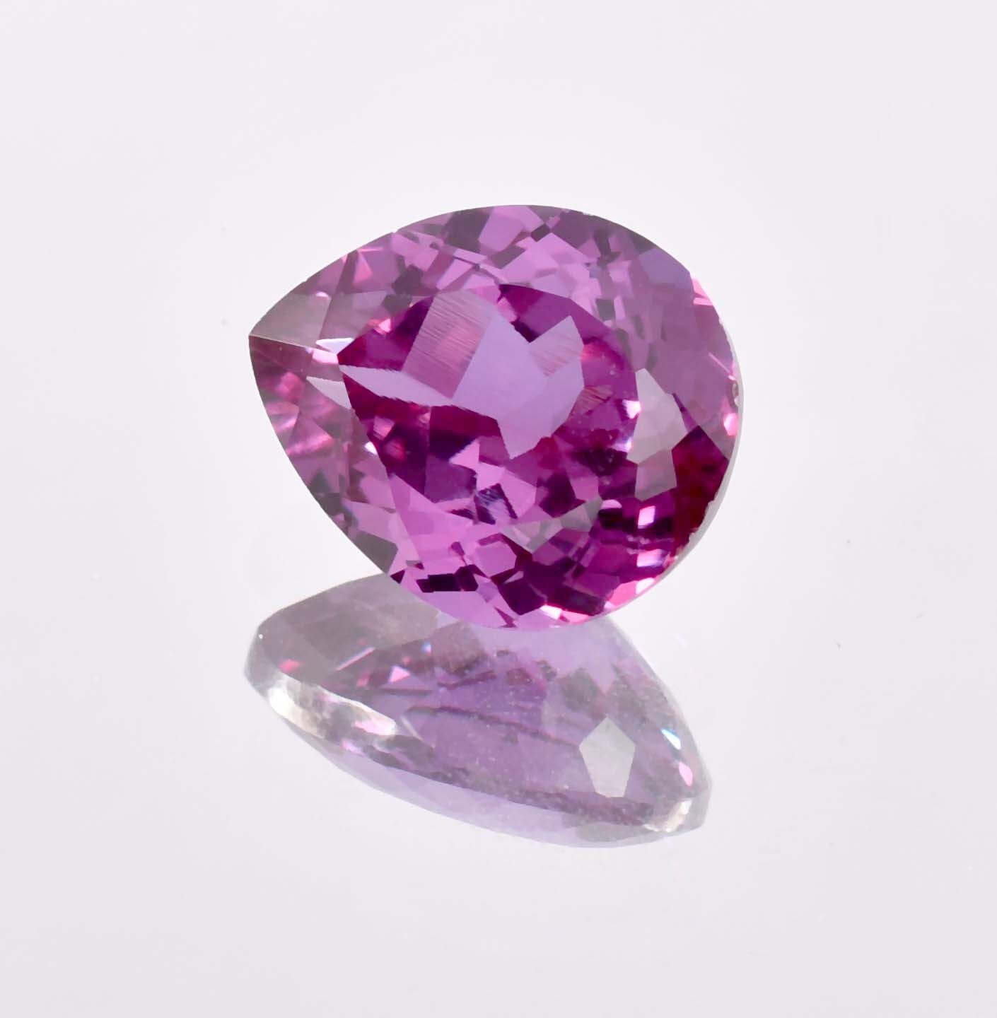 12 x 14 MM Flawless 15.02 Ct Natural Color Change Alexandrite GIT Certified