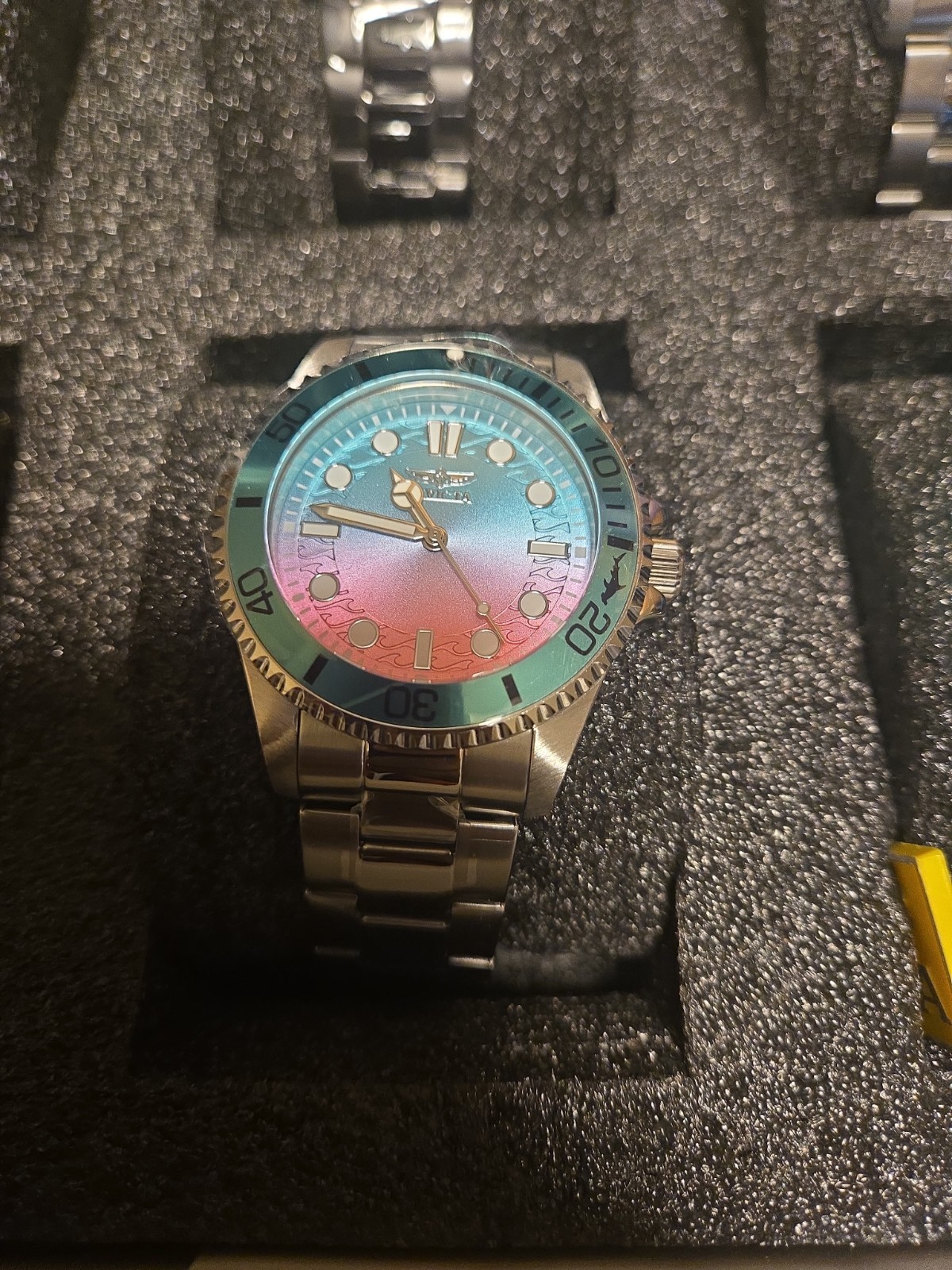 Invicta Pro Diver Kromatyk 50931 43mm Teal Gradient Dial Stainless Quartz New
