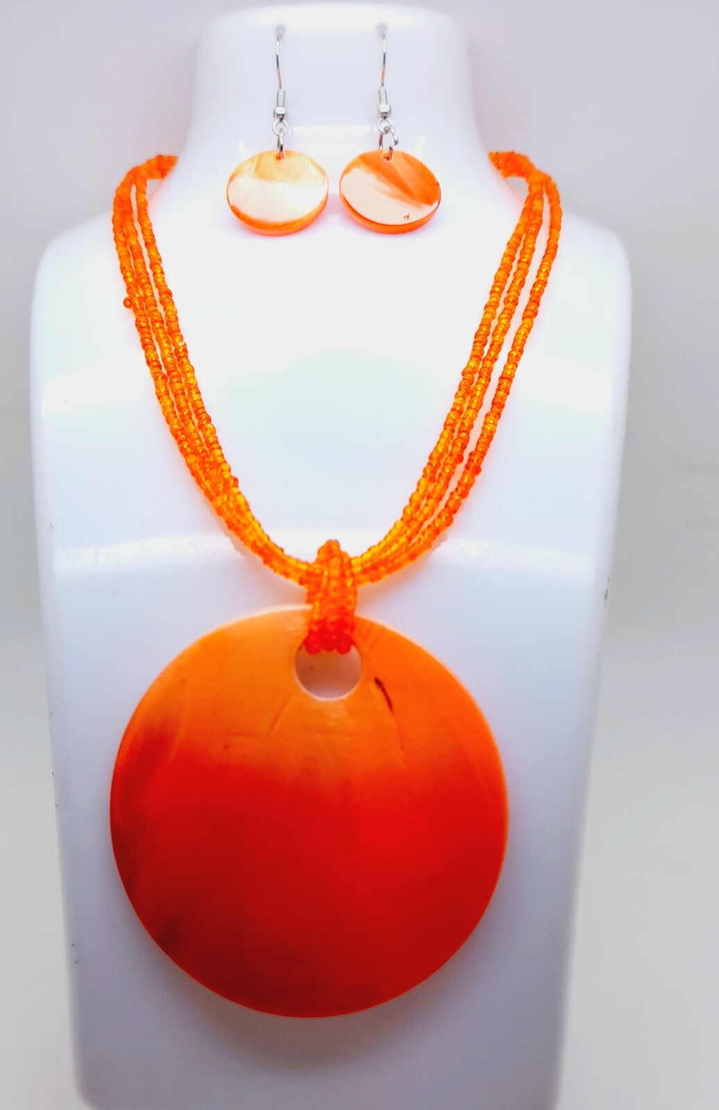 S001 Round shell Pendant orange strand seed bead fashion necklace earrings set
