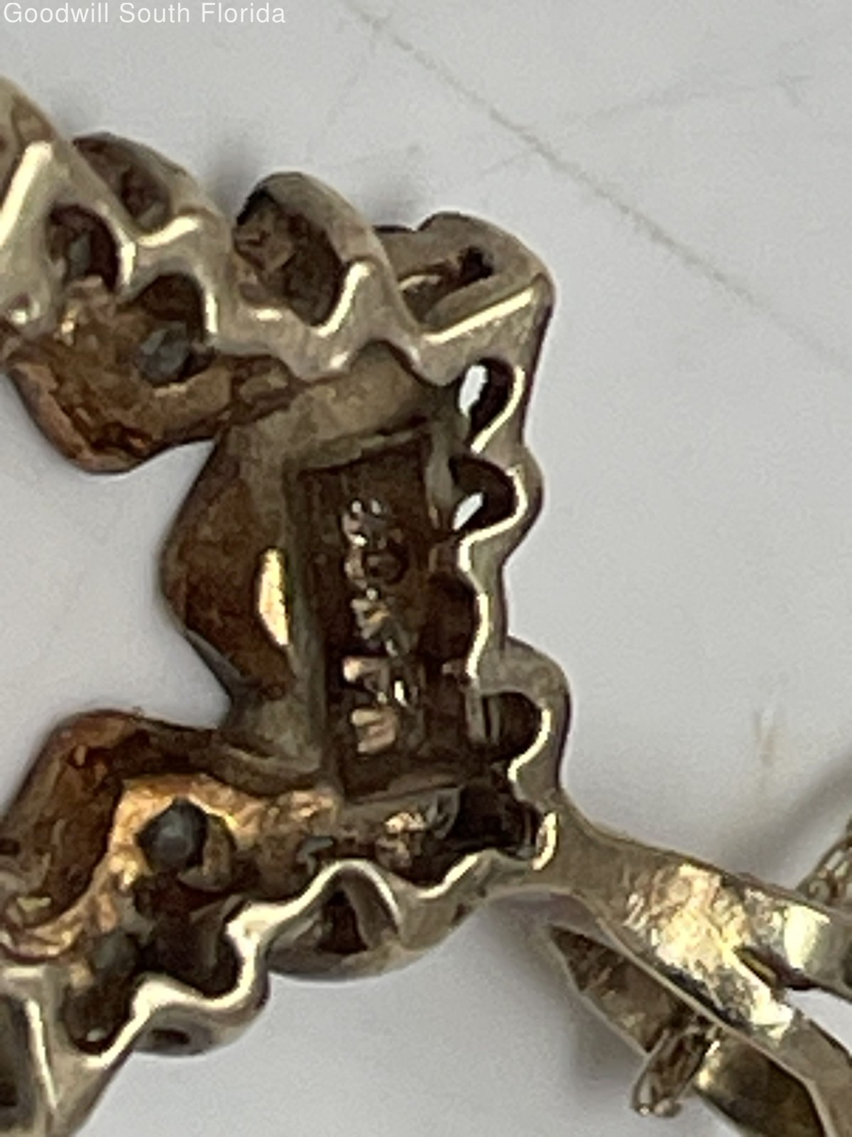 Gold 10K With Diamonds Chain-Pendant Women’s (Stamped 10K. Tested 10.00KT) 1.5gr