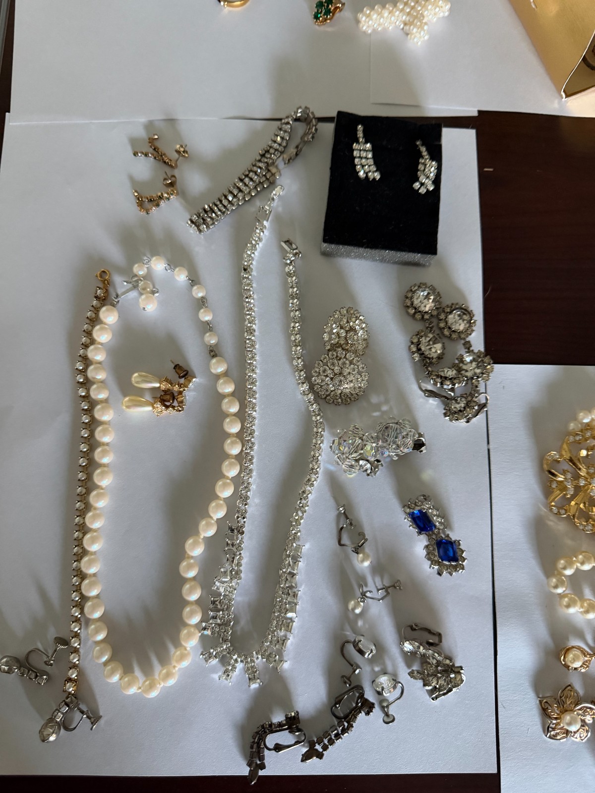 33 Pc Vintage Estate Jewelry Lot Pearl AB Crystal Rhinestone Watch Pick A Pearl