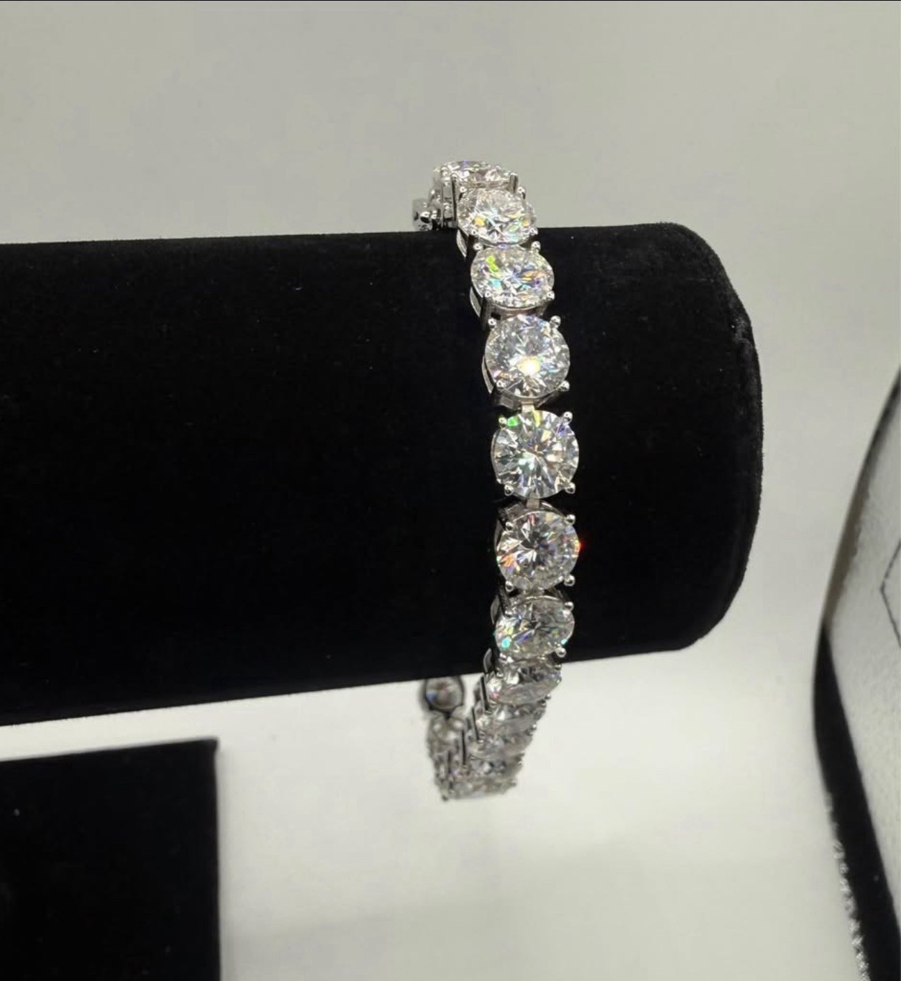 18K white gold Over sterling 925 silver Moissanite Graduated 10.6mm Tennis