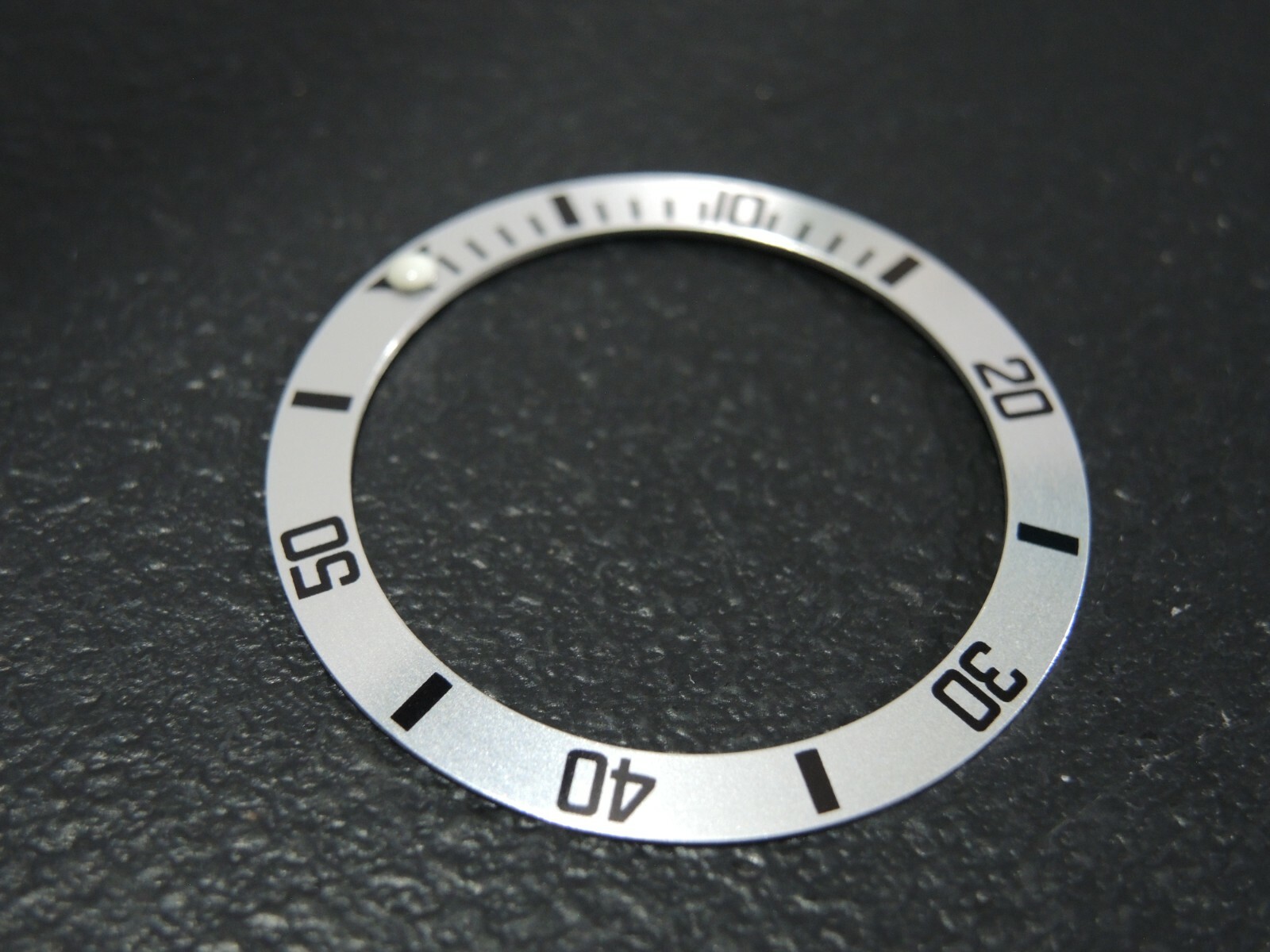 NEW SILVER SUBSTYLE BEZEL INSERT LARGE DIVERS 10BAR SKX031-033 (7S26-0040) WATCH