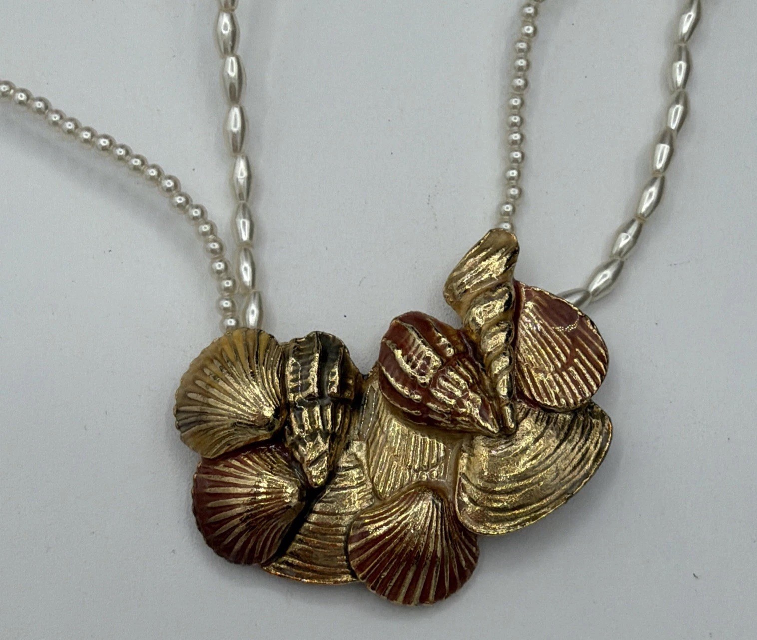Vintage Pearl Necklace Gold Shell Pendants Ocean Motif Statement Jewelry