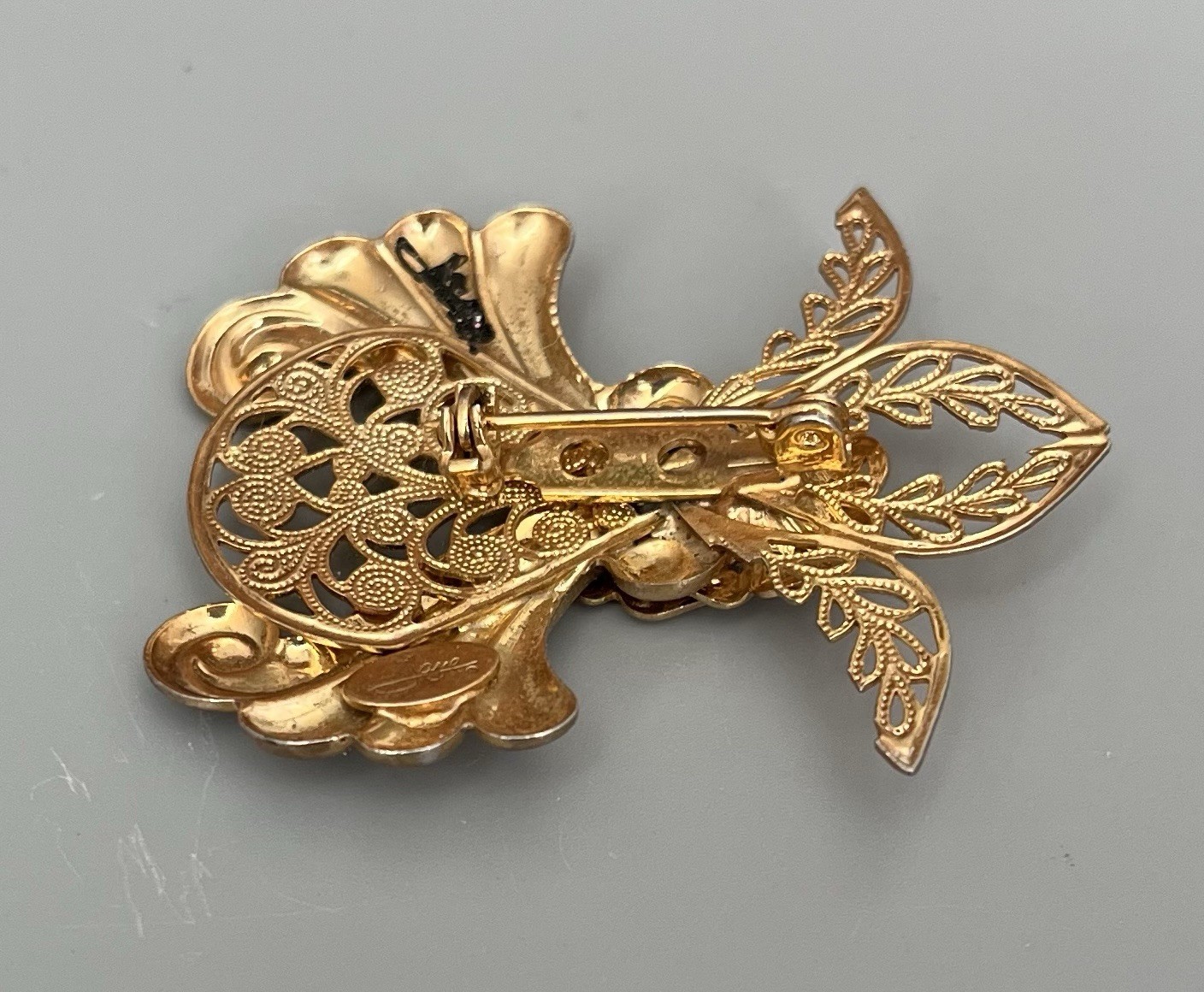 Vintage Signed JANE Angel Brooch Gold Tone-Clear Rhinestone 2” Open Cut Detail