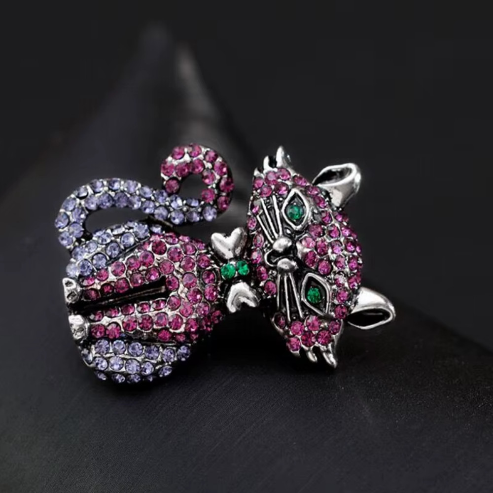 Sparkling Rhinestone Cat Brooch Animal Silver Pin Spring Summer Jewelry Gift