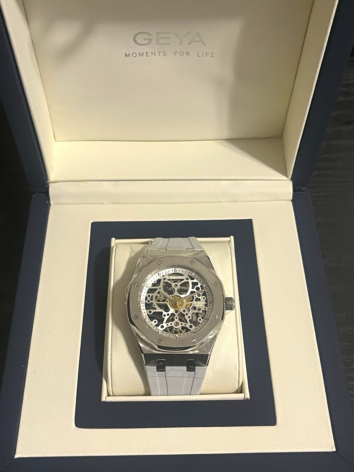 GEYA G-MAX EVA01 Skeleton Dial Automatic Men’s Watch White Rubber Strap Box