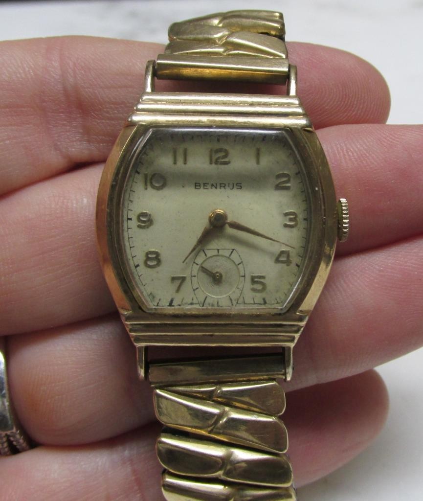 Men’s Vintage Benrus Manual Wristwatch w/ Flex Band; 17 Jewels ~ 4-E369
