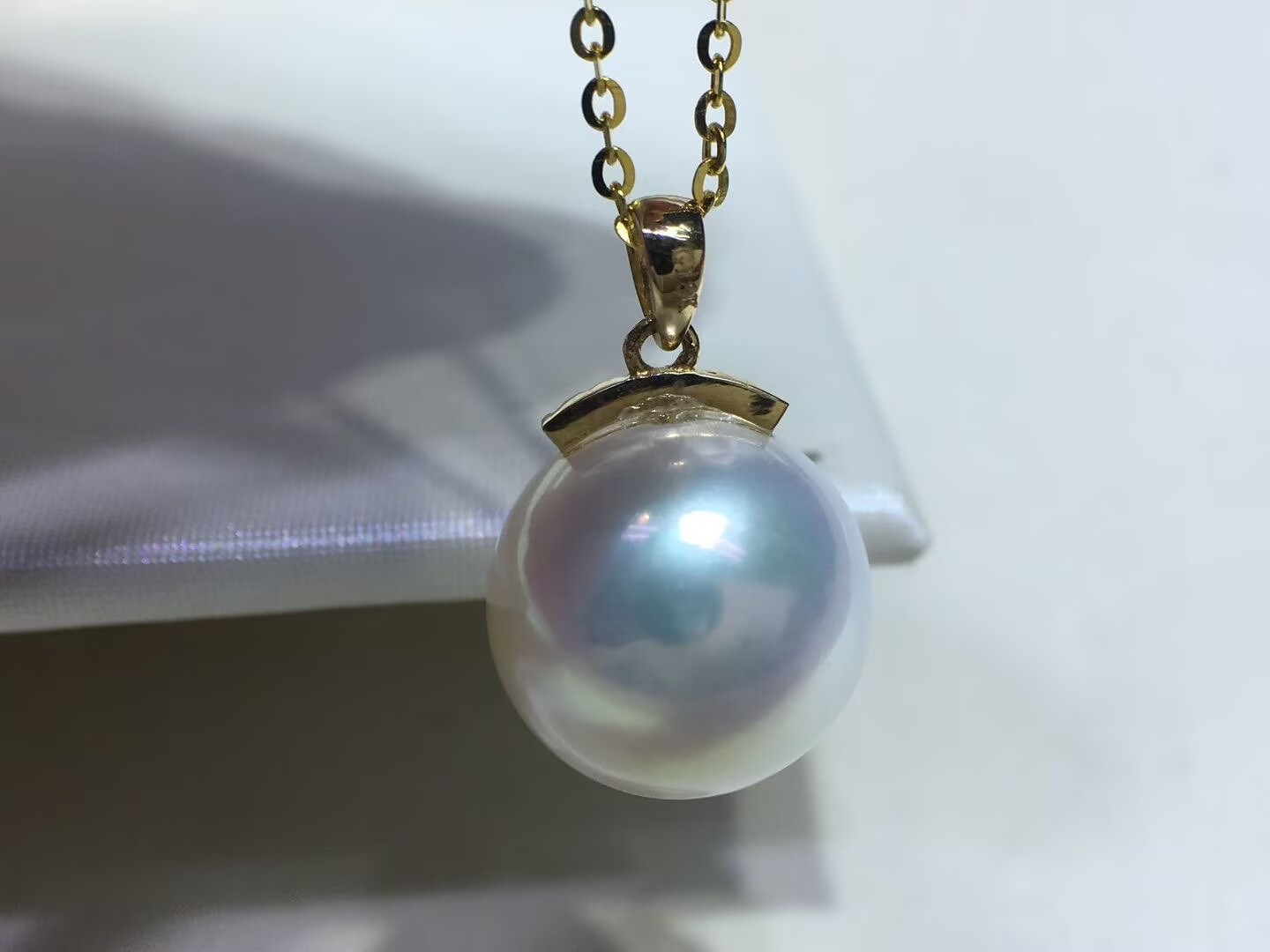 gorgeous 10.8mm south sea round white pearl pendant 18k+925silver cahin(mr)