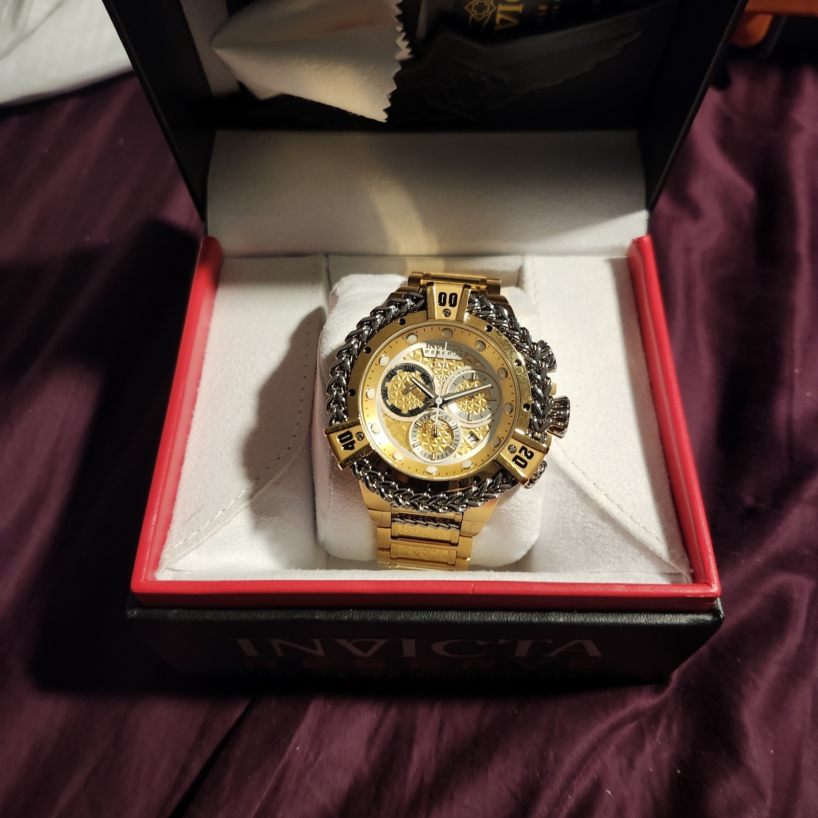 Invicta Reserve Hercules Men Model 30545 – 53mm, With Extra LINKS Free SHIPPING
