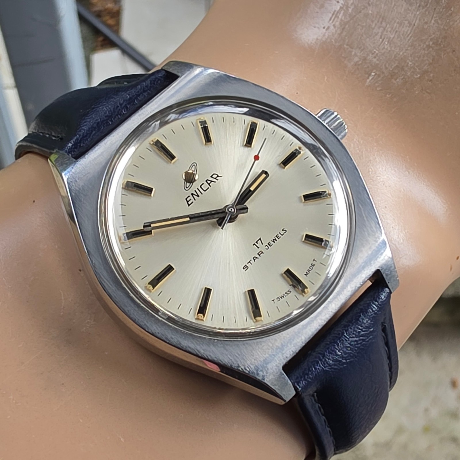 Vintage ENICAR Ocean Pearl men’s manual wind watch AR-160 swiss made 1970s