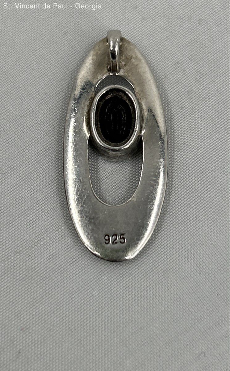 Vintage Sterling Silver 925 Hanging Pendant W/ Black Stone 3.56g Beautiful Cond.