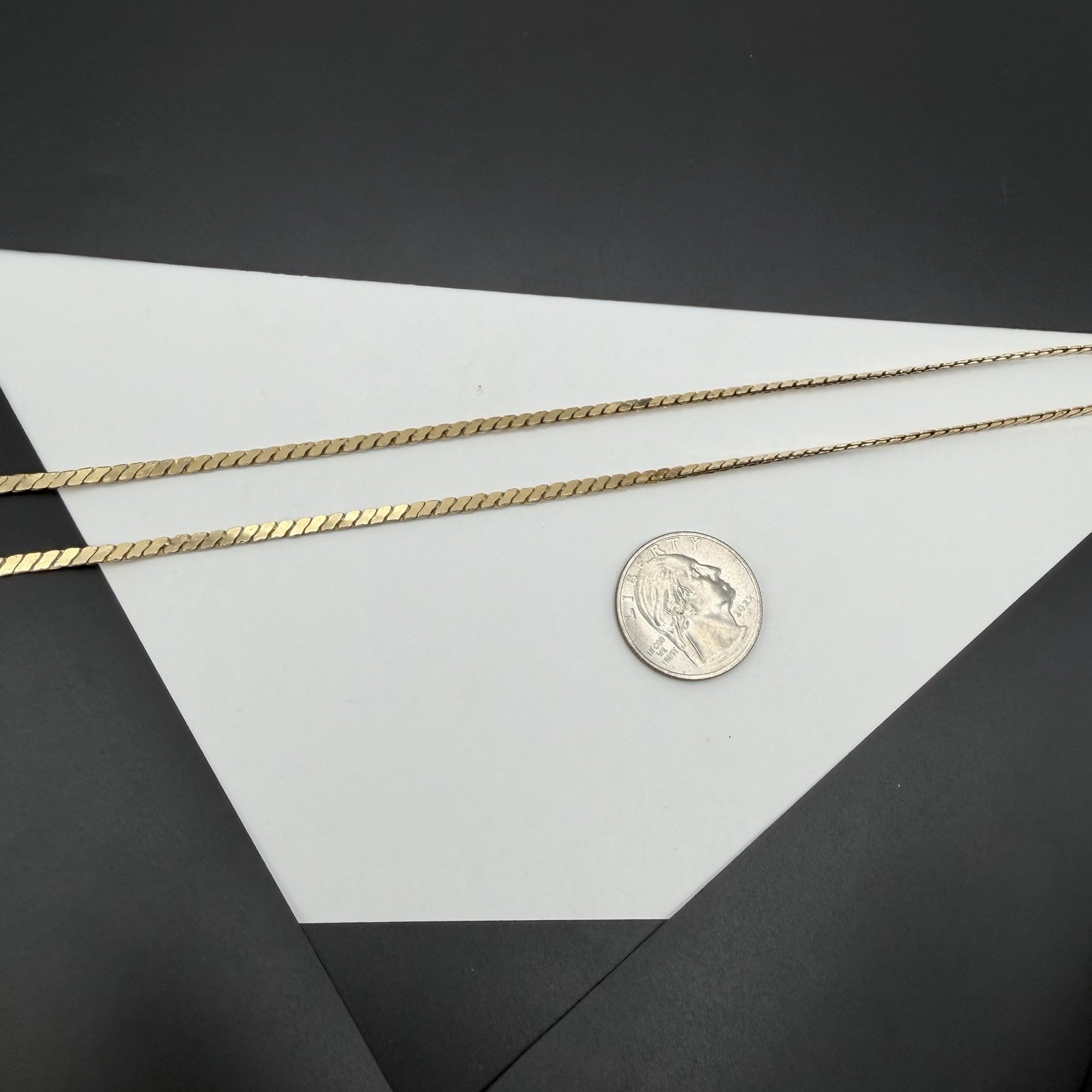 Vintage Krementz 3mm Flat Snake/Herringbone 22″ Gold Tone Necklace Pendant Ready
