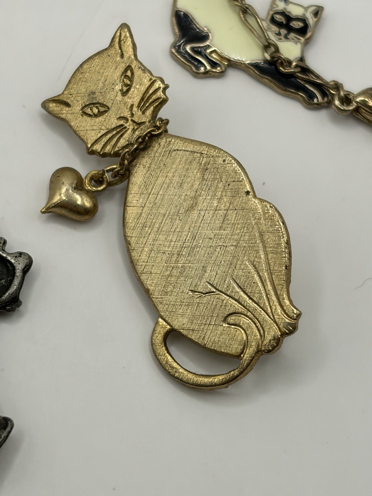 Lot of 4 Pieces Vintage Cat Kitten Themed Jewelry Earrings- Brooch- JJ- Bracelet