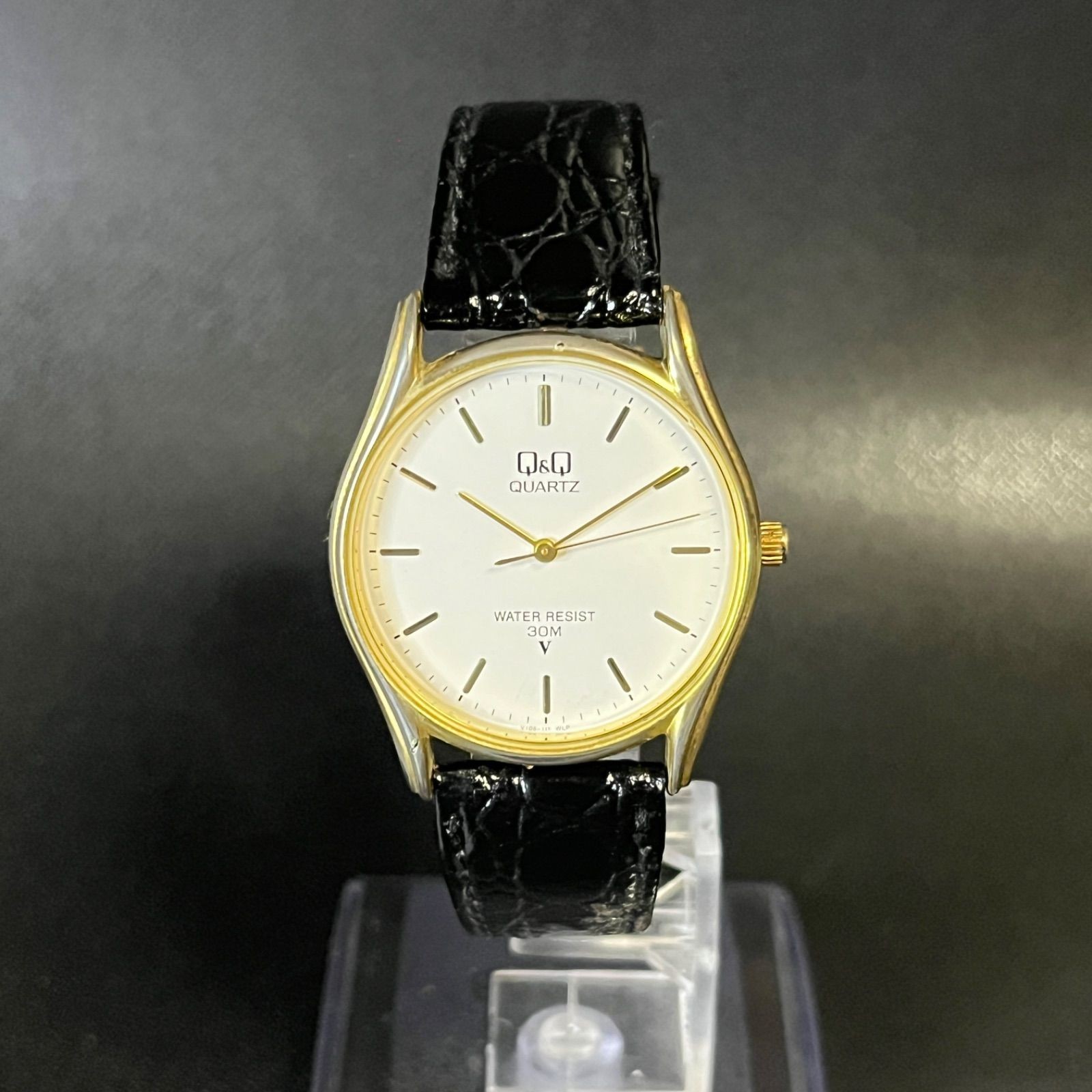 Working Q Q CITIZEN Wristwatch Gold Quartz Working Confirmed