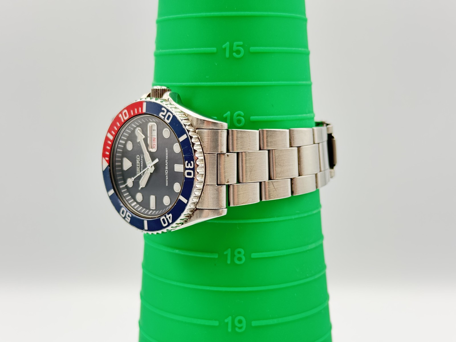 SEIKO 7S26-0040 Pepsi Bezel Automatic Navy Dial Men’s Watch Japan