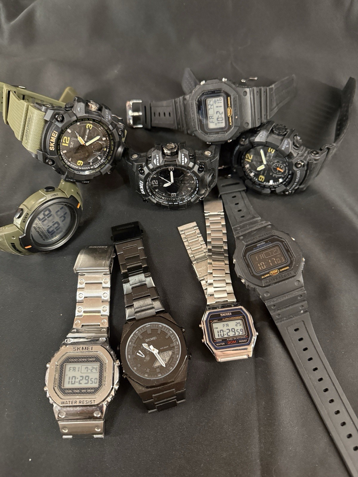 SKMEI Mixed Lot 9 Wristwatches Analog & Digital, Unisex Adults