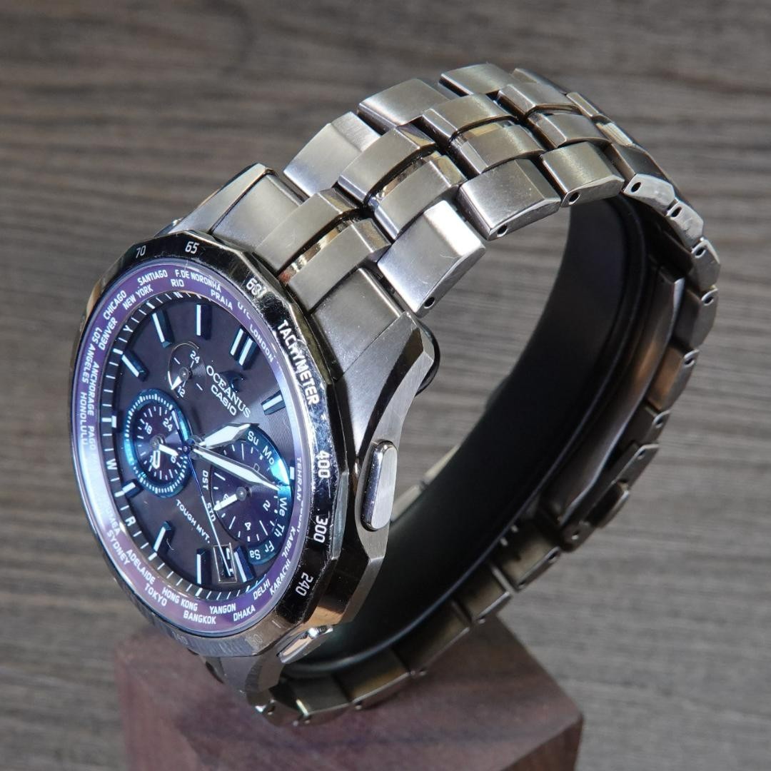 CASIO OCEANUS Manta OCW-S1400-1AJF Titanium Solar Atomic Chronograph Watch Japan