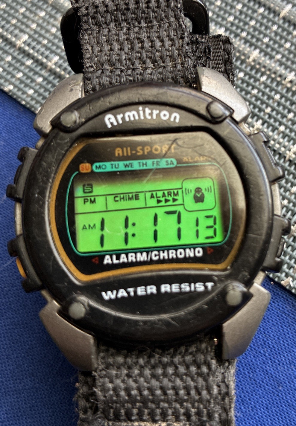 ARMITRON-VTG 90s Instalite Digital LCD Alarm Chrono Watch 40/6623 New Batttery