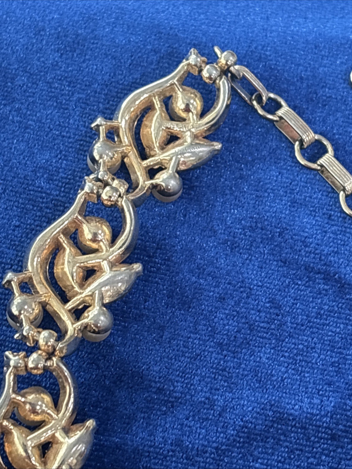 Vintage Midcentury Jewelry Set Signed Trifari. Goldtone, Faux Pearl & Rhinestone