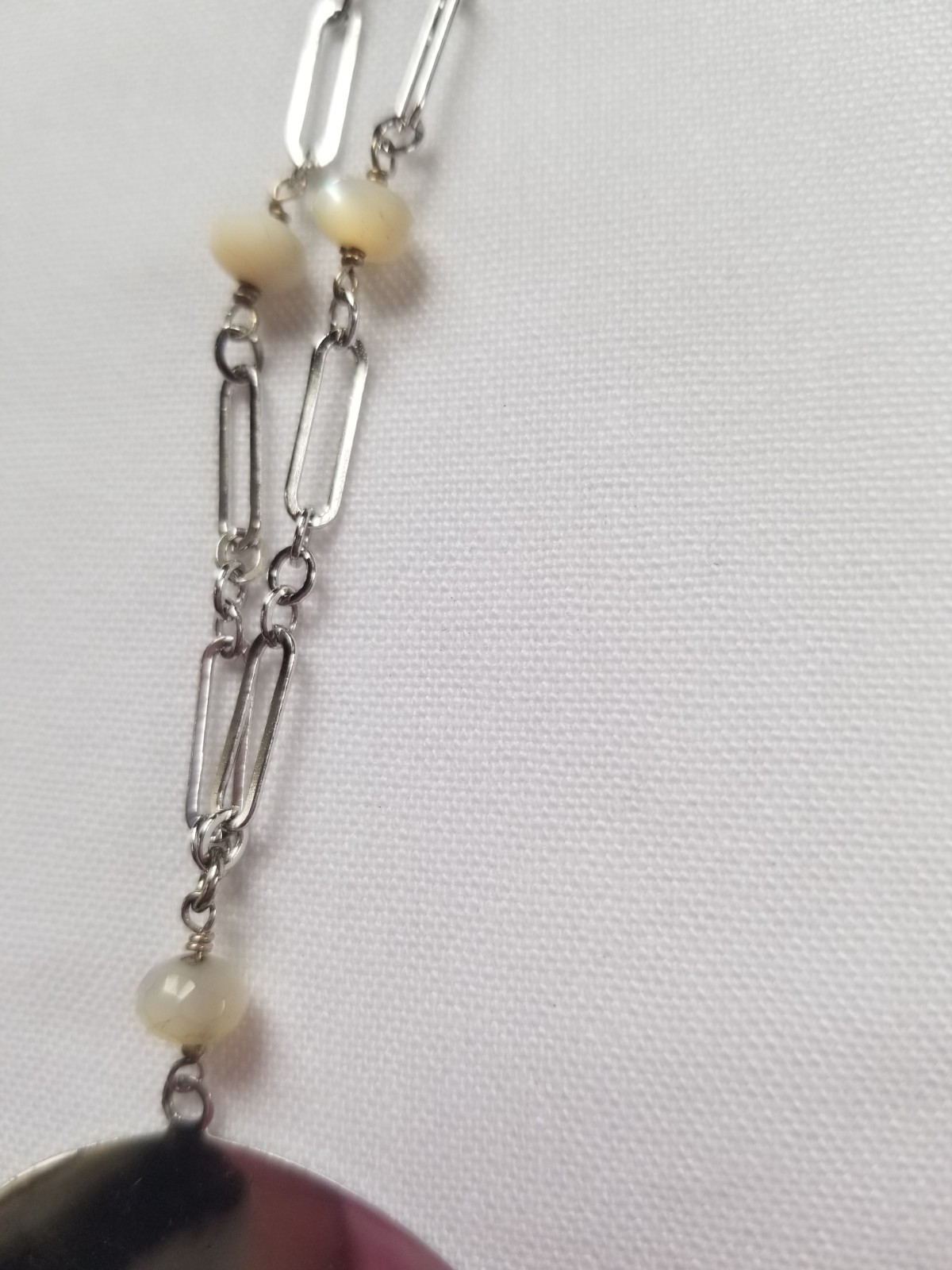 Sterling Silver Circle Pendant Necklace Paper Clip Chain White Quartz Italy 13g