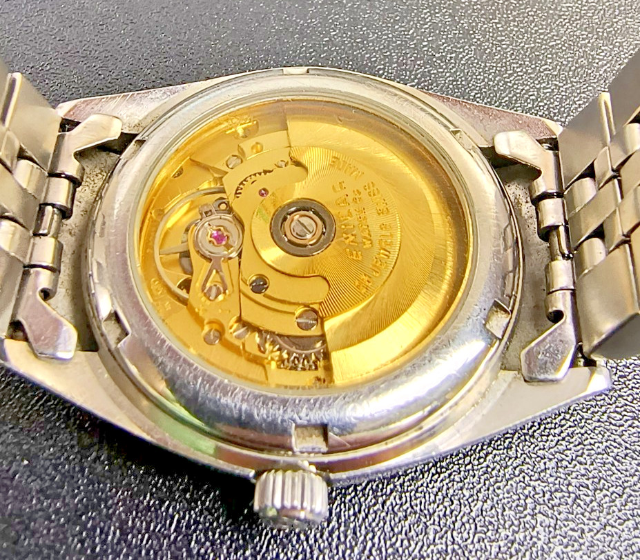RARE ENICAR 25 Jewels Automatic White Dial Roman Index Watch Vintage Fair Scuffs