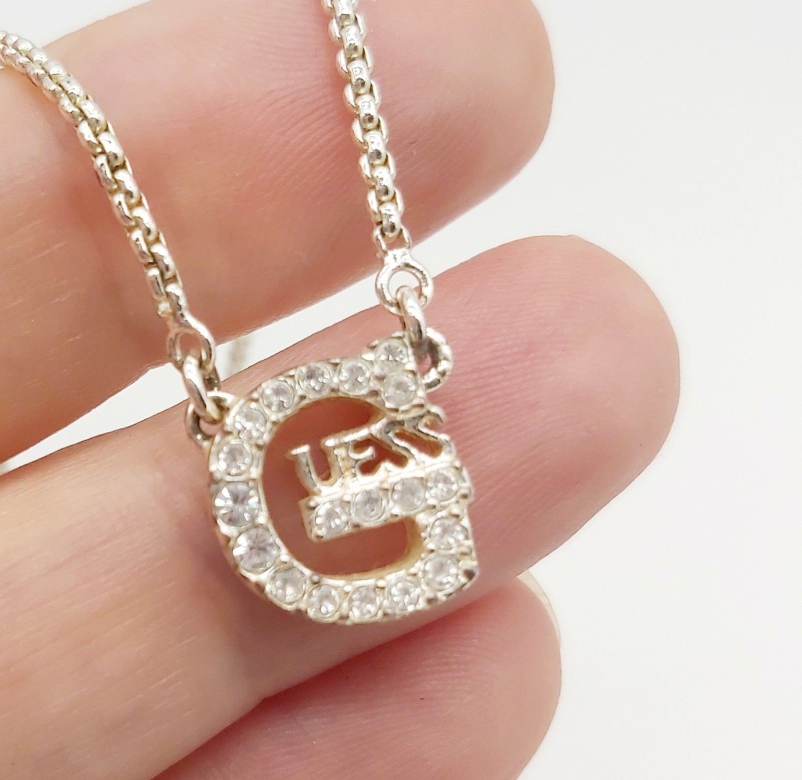GUESS Necklace Silver Tone Clear Crystals Pretty Sparkly Spell Out VGC