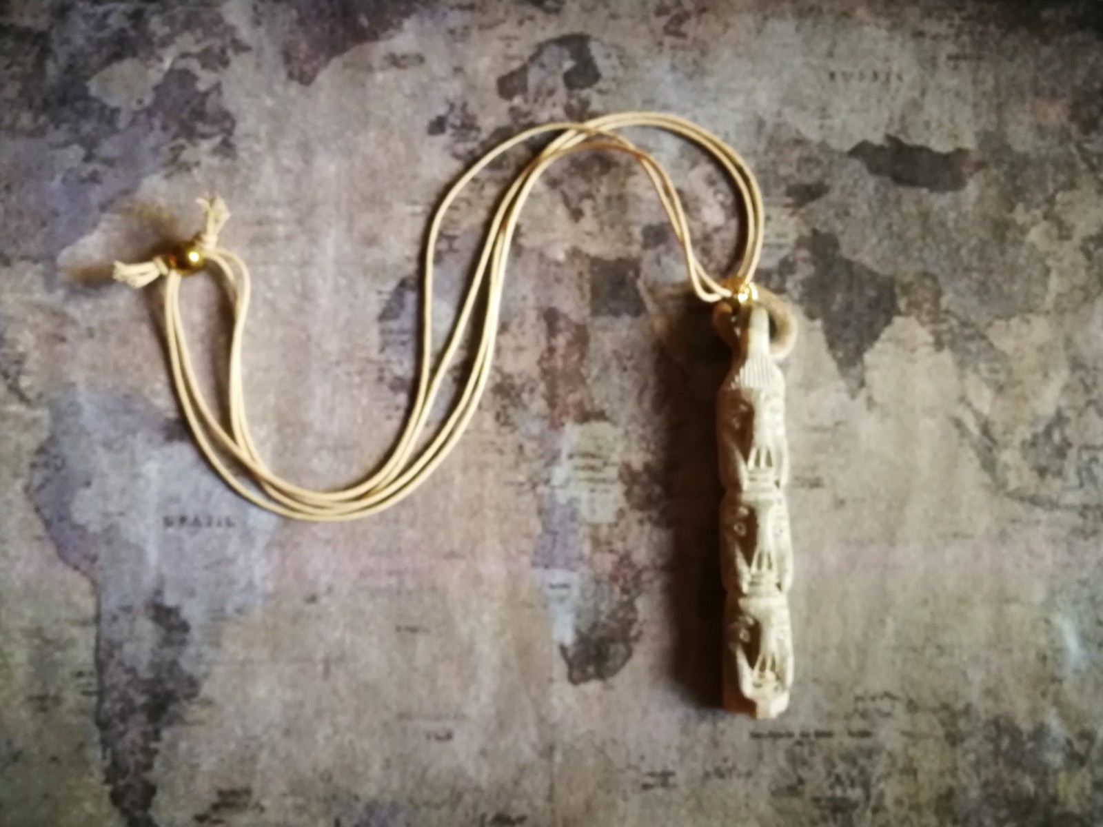 Native American Totem Shaman Talisman Pendant Magical Power Amulet Raw Stone God