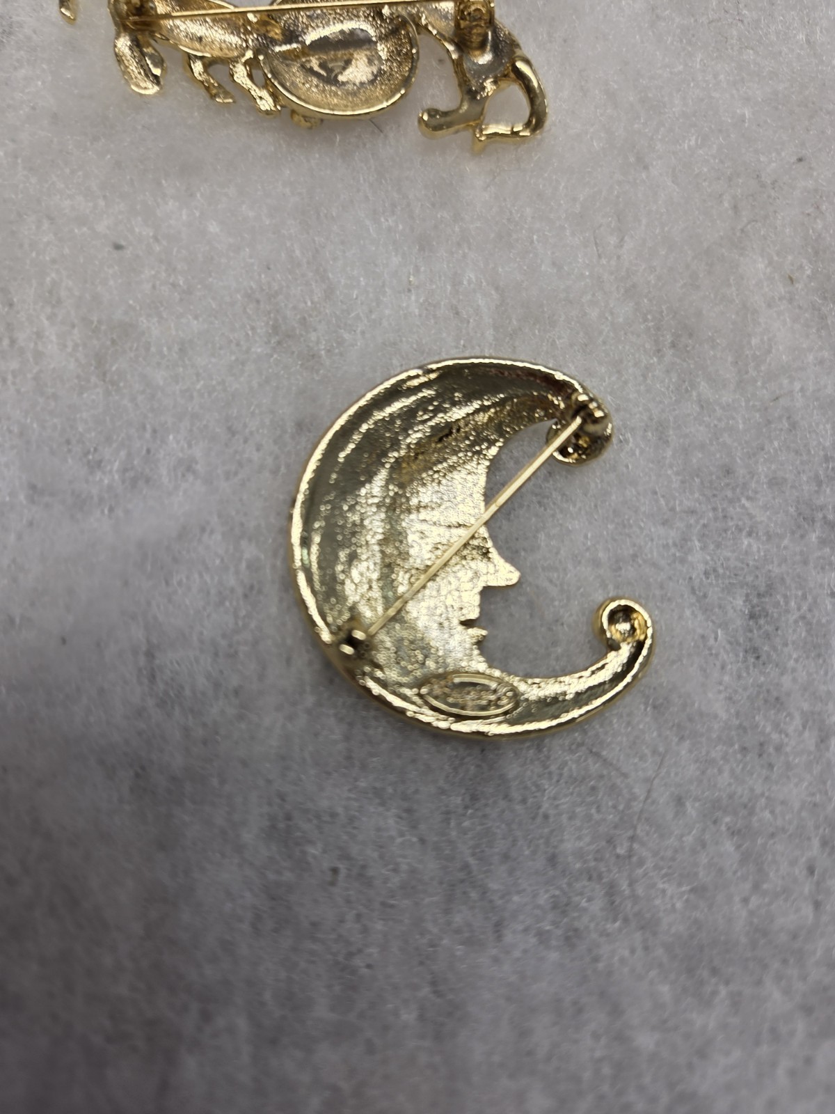 Vtg Danecraft Crescent Moon Face rhinestone Star Pin