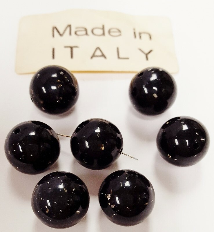12 VINTAGE ITALIAN JET BLACK METALLIC FLAKE ACRYLIC 16mm SMOOTH ROUND BEADS N552