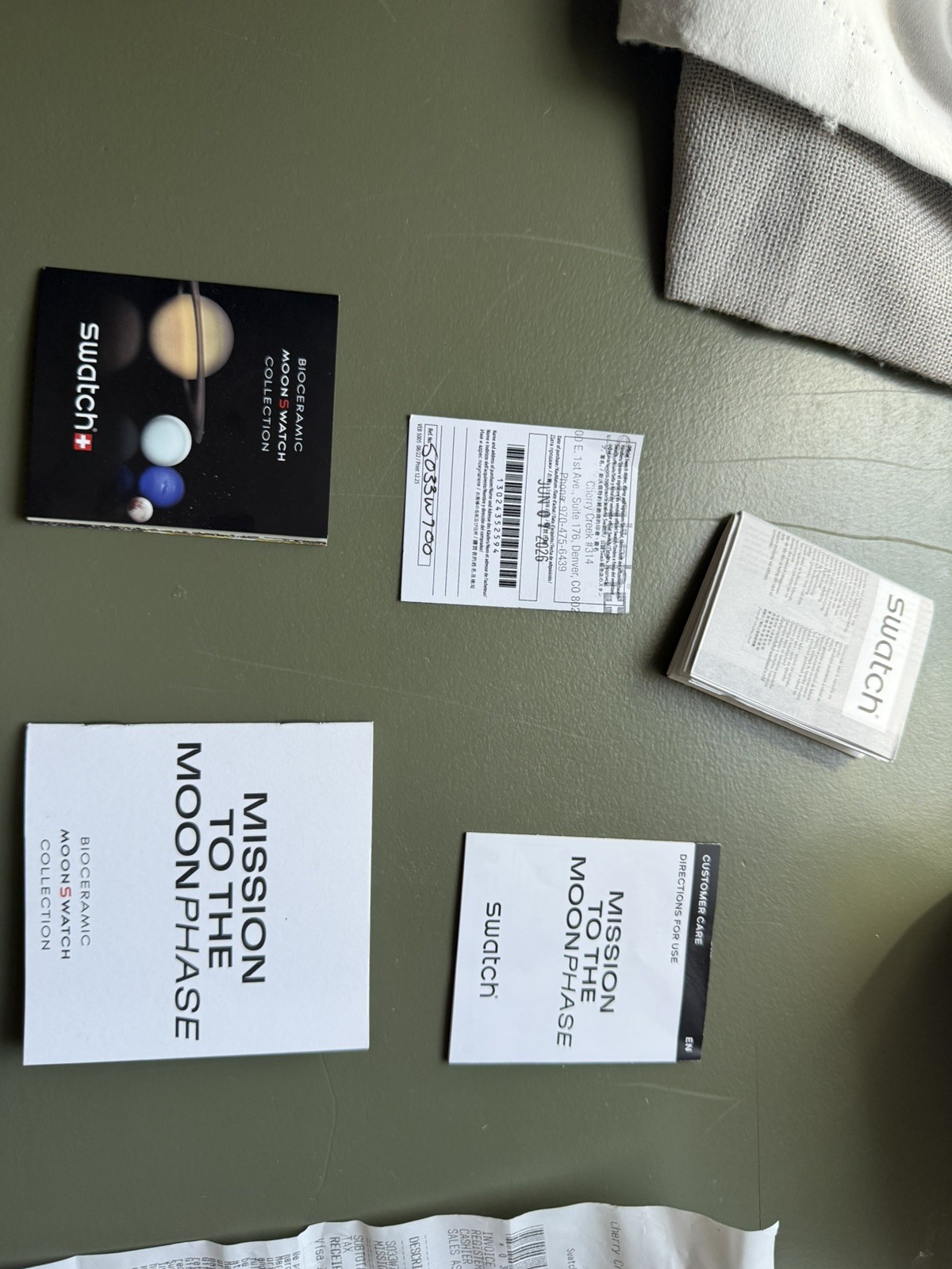 Swatch Bioceramic MoonSwatch Mission TO THE MOON PHASE